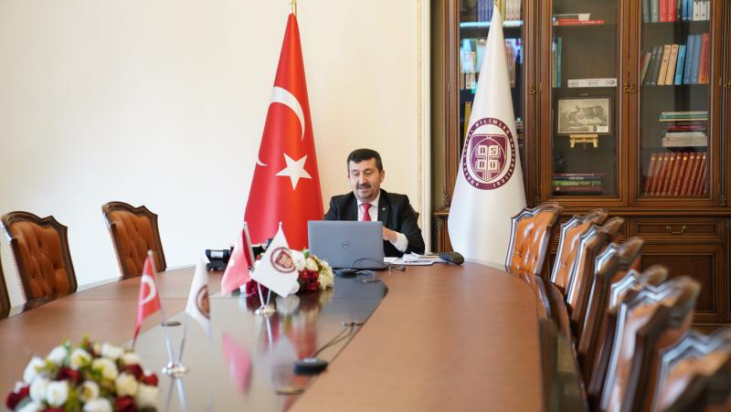 ASBÜ Hukuk Fakültesi Tarafından İnşaat Hukuku Sempozyumu Düzenlendi