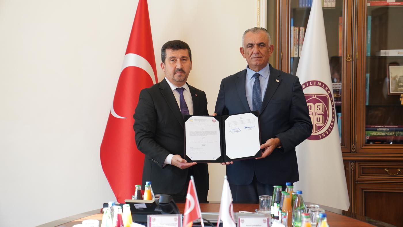 ASBÜ İle KKTC Millî Eğitim Bakanlığı Arasında İş Birliği Protokolü İmzalandı