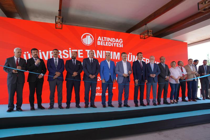 Başkent Millet Bahçesi’nde Üniversite Tanıtım Günleri Açılışı Rektörümüz Prof. Dr. Musa Kazım Arıcan’ın Katılımıyla Gerçekleştirildi