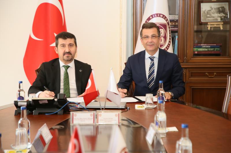 Üniversitemiz İle Ankara Lisesi Arasında Eğitimde İş Birliği Protokolü İmzalandı