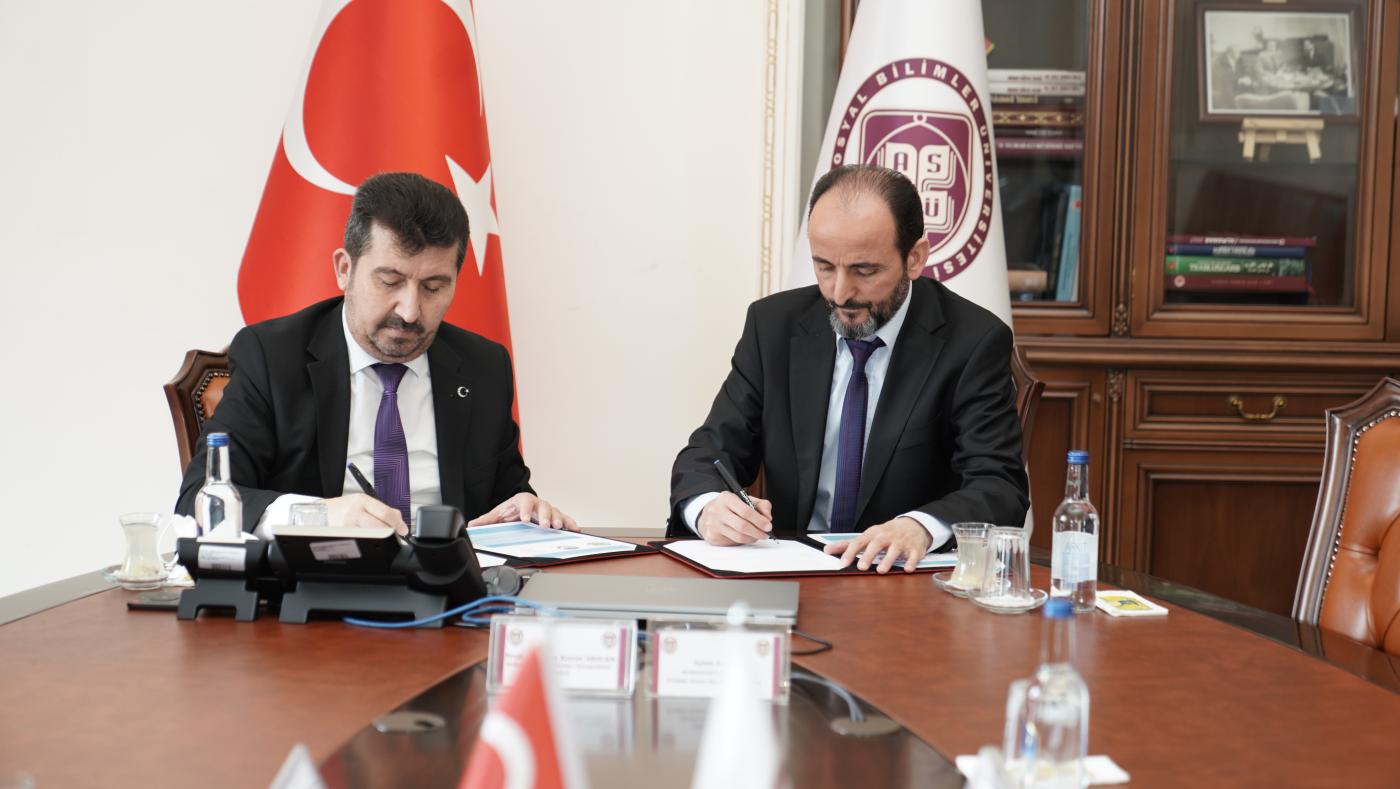 Üniversitemiz ile Muhammed Hamdi Yazır Anadolu İmam Hatip Lisesi Arasında İş Birliği Protokolü İmzalandı