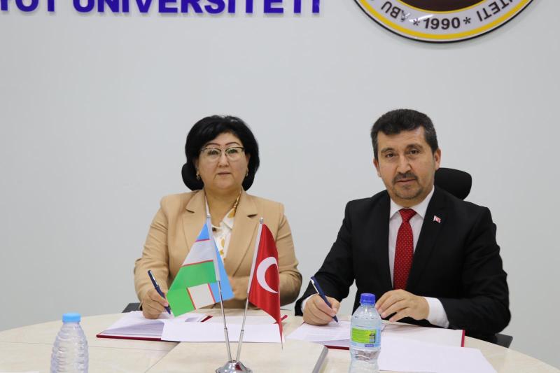 ASBÜ ile Abu Ali İbn Sina Buhara Devlet Tıp Üniversitesi Arasında İş Birliği Protokolü İmzalandı