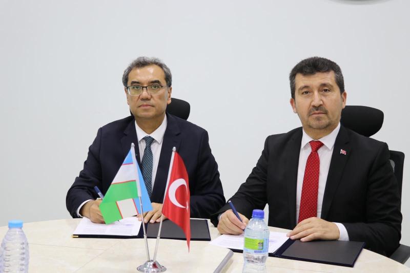 ASBÜ ile Buhara Devlet Üniversitesi Arasında İş Birliği Protokolü İmzalandı