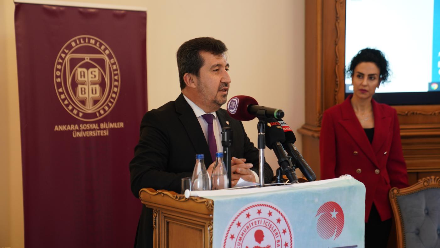 Üniversitemizde “Cumhuriyetin 100. Yılında Ankara Tarihi ve Kültür Değerlerini Anlama Çalıştayı” Düzenlendi