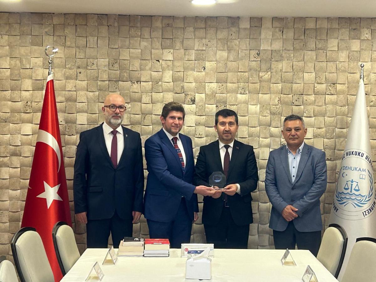 Deniz Hukuku Ulusal Araştırma Merkezi (DEHUKAM) Ziyareti Gerçekleştirildi