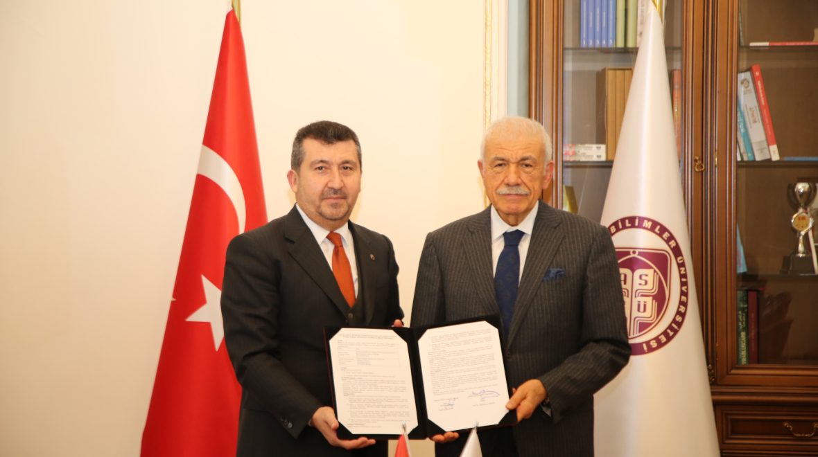ASBÜ Hukuk Fakültesi ile Onursal Yüksek Yargıçlar Derneği Arasında İşbirliği