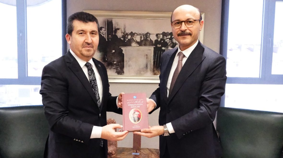 ASBÜ Rektörü Prof. Dr. Musa Kazım Arıcan’dan Türk Eğitim-Sen Genel Başkanı Talip Geylan’a Hayırlı Olsun Ziyareti