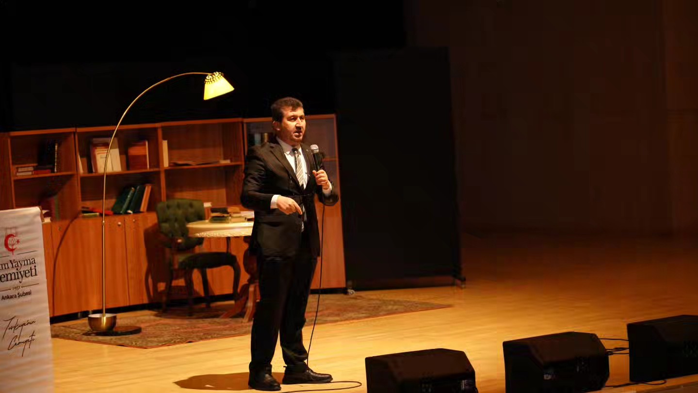 100. Yılında Beklenen Nesil, Asımın Nesli” Anma Programı 26 Aralık 2024 Perşembe günü saat 19.00’da Melike Hatun Camii Konferans Salonu’nda gerçekleştirildi.