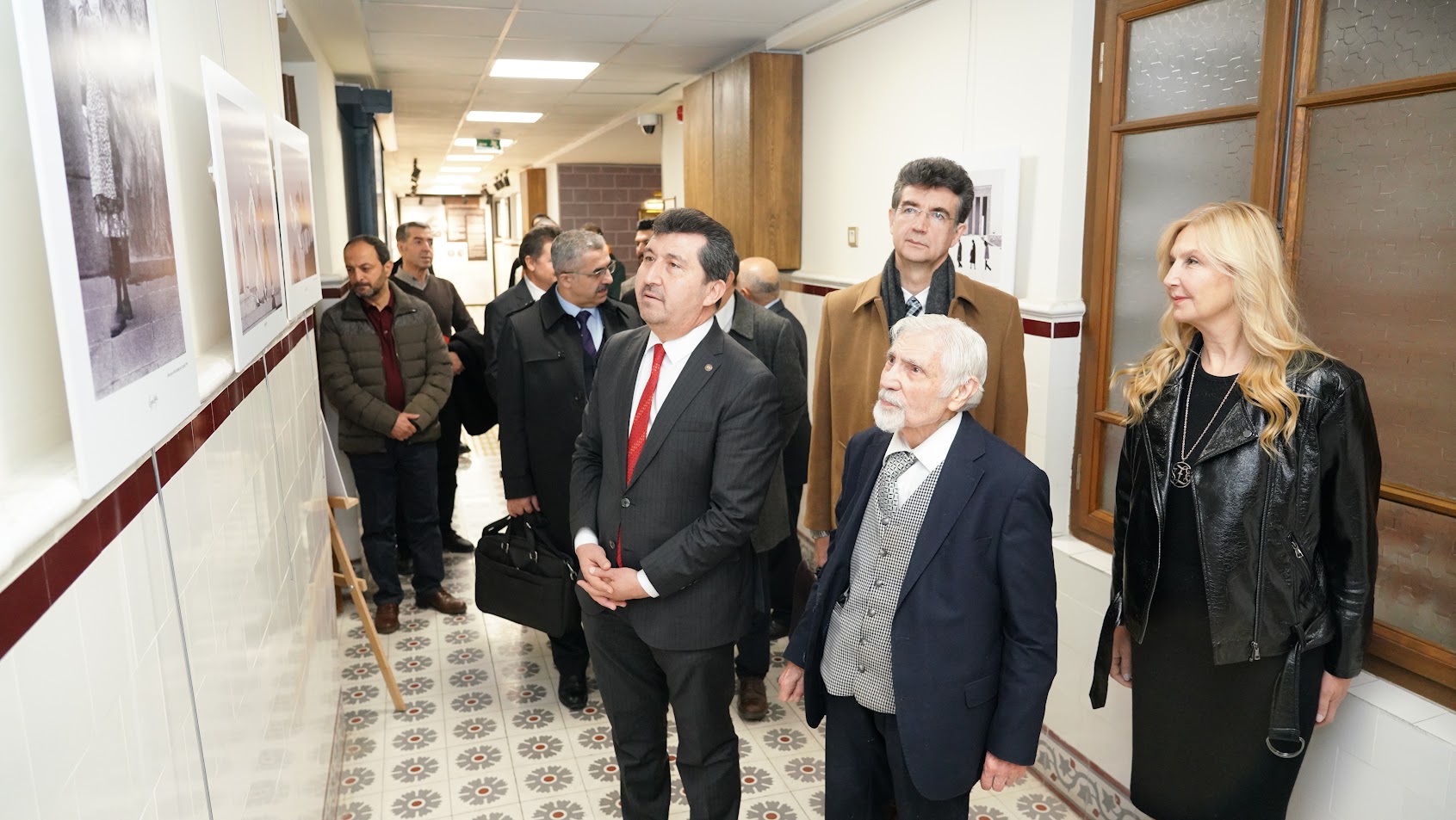 “Ankara’da Atatürk’ün İzleri” Sergisine ASBÜ Heyetinden Ziyaret