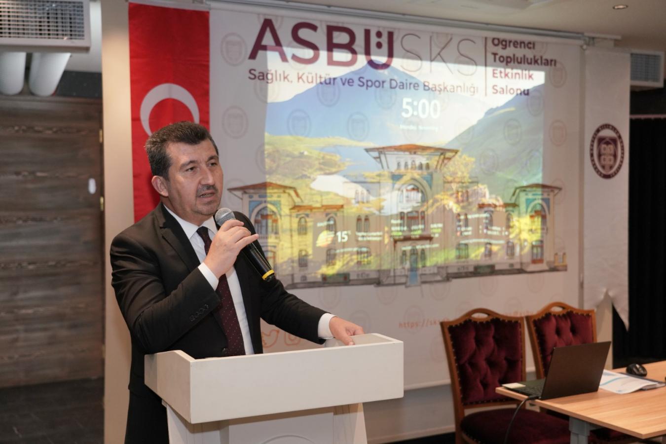 ASBÜ’de Gençlik ve Spor Bakanlığı İş Birliği ile Öğrenci Toplulukları Toplantısı Gerçekleştirildi