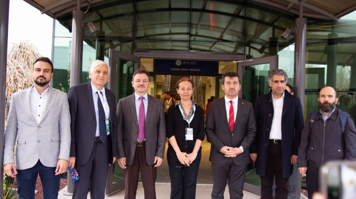 ASBÜ Heyetinden ODTÜ DTX Dijital Dönüşüm ve İnovasyon Merkezi’ne Ziyaret