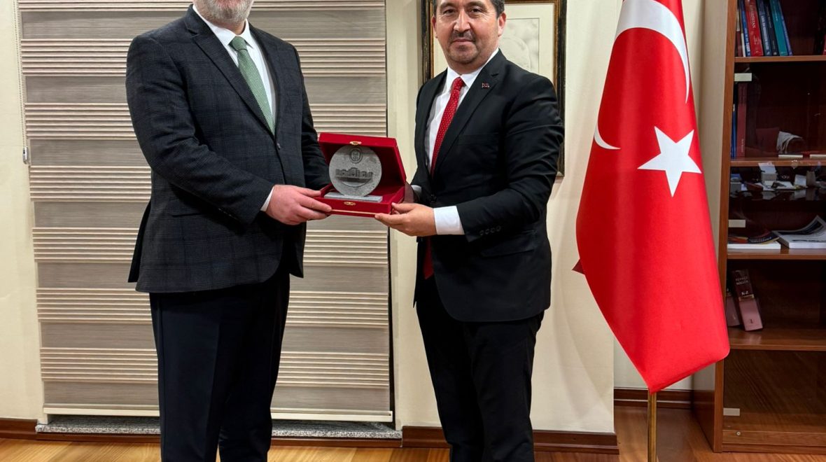 Prof. Dr. Musa Kazım Arıcan, Bişkek Büyükelçisi’ni Ziyaret Etti