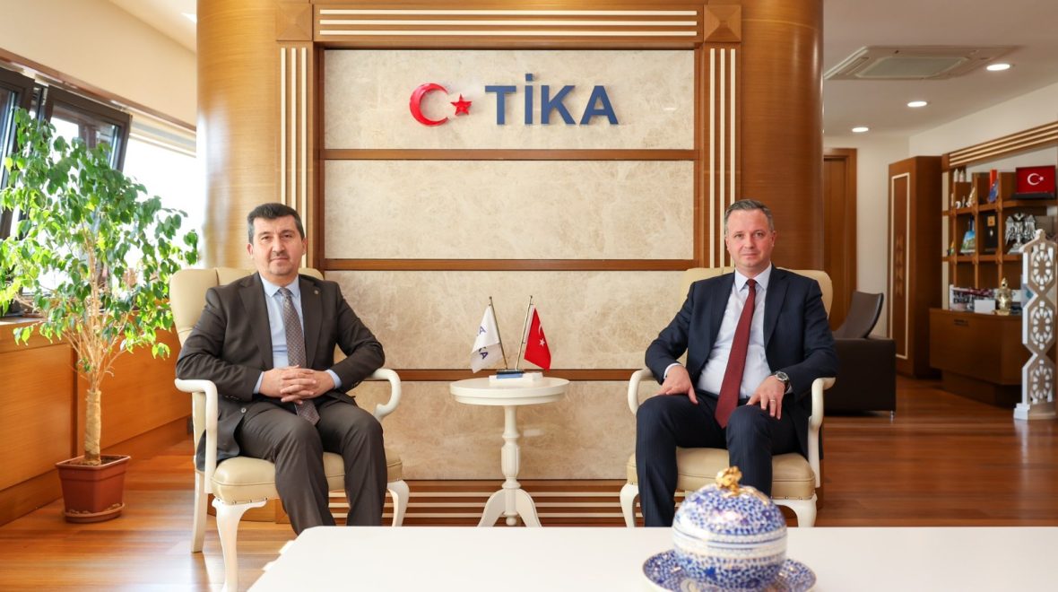 ASBÜ Heyeti TİKA Başkanı ile Bir Araya Geldi