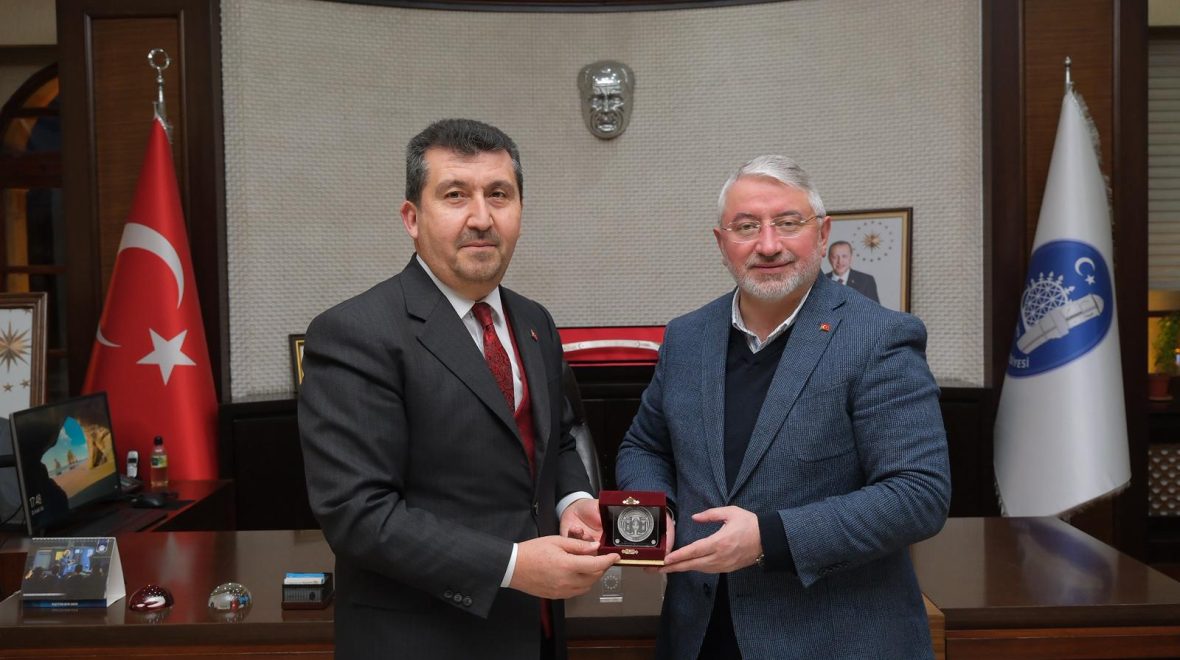 ASBÜ Rektörü Prof. Dr. Arıcan’dan Çorum Belediyesine Ziyaret