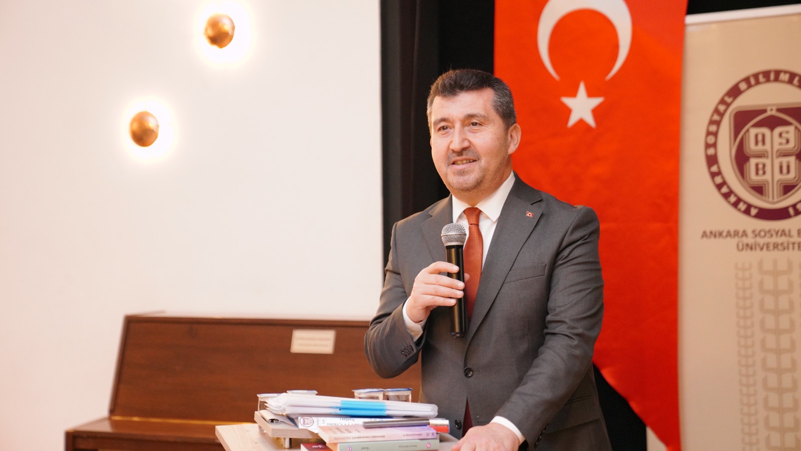 “Çanakkale Bir Kırılma Noktasıdır”: ASBÜ Rektörü Prof. Dr. Arıcan Ankara Fen Lisesi’nde Konuştu