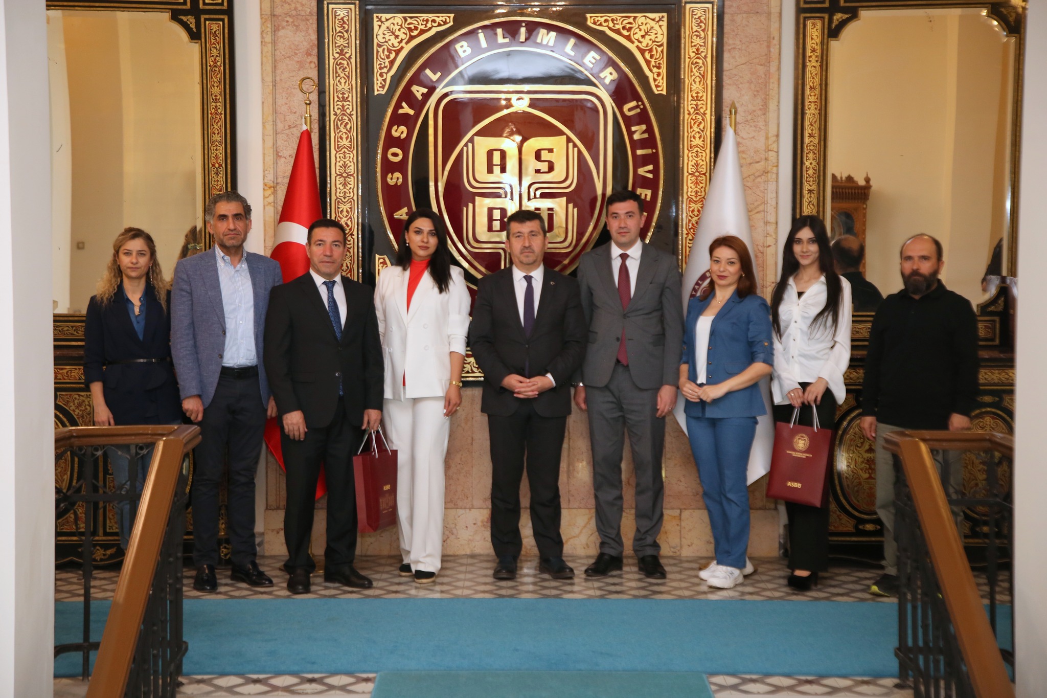 Bakü Devlet Üniversitesi Heyetinden ASBÜ’ye Ziyaret