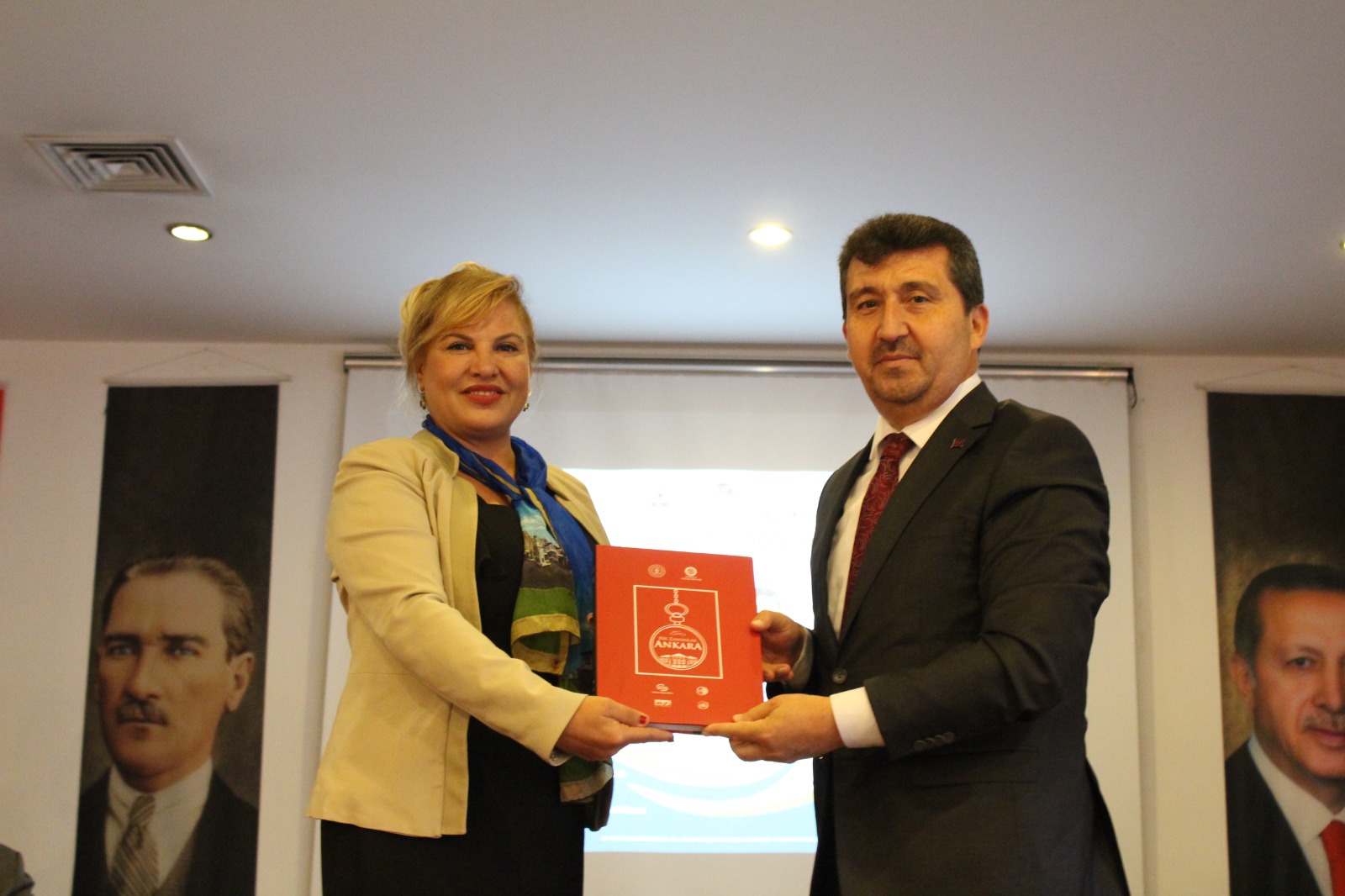 “Cumhuriyet’in 100. Yılında Ankara Tarihi ve Kültür Değerlerini Anlama Çalıştayı” Düzenlendi