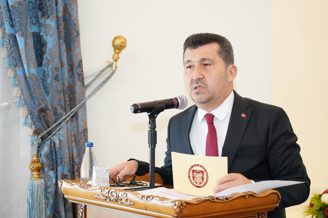 “Japonya’da İslam ve Diğer Dinler Sempozyumu”