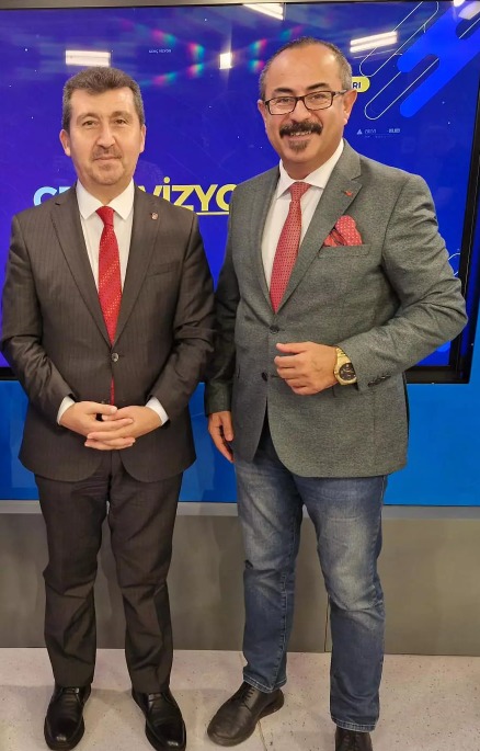Üniversitemiz Rektörü Prof. Dr. Musa Kâzım Arıcan’ın, İsmail Yolcu ile gerçekleştirdiği “İnsan Olmanın İki Temel Özelliği: Anlamak ve Anlatmak” adlı söyleşi Haber7’de yayımlandı.