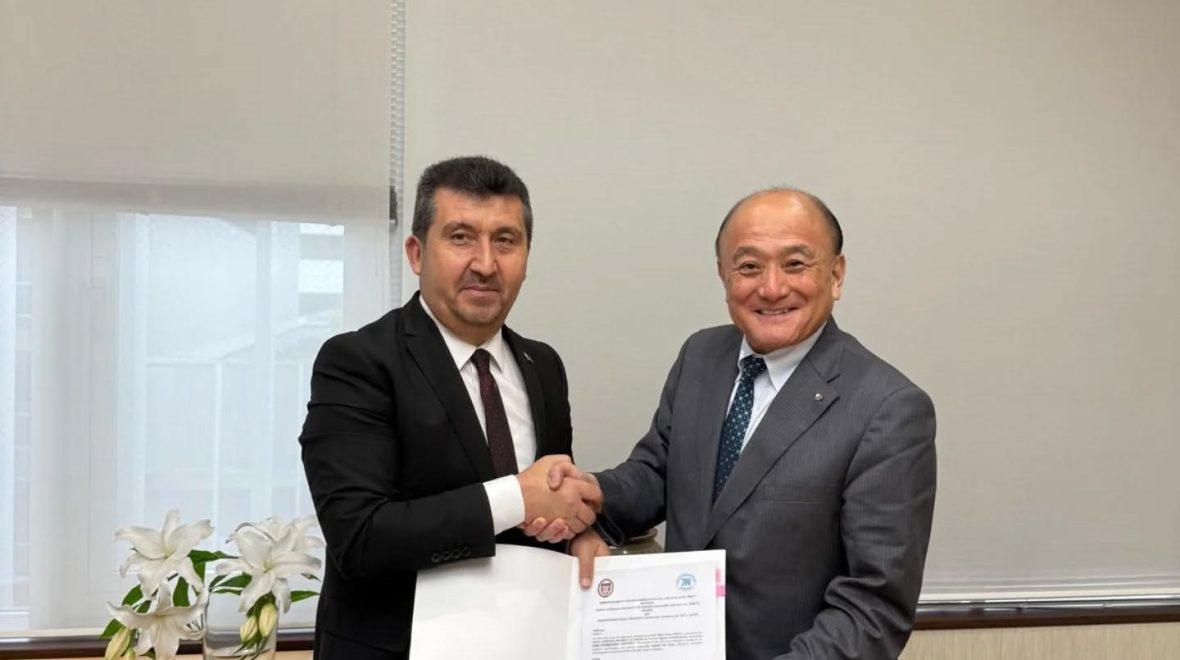 ASBÜ Heyeti Japonya’da: Josai International University ile İş Birliği Protokolü İmzalandı