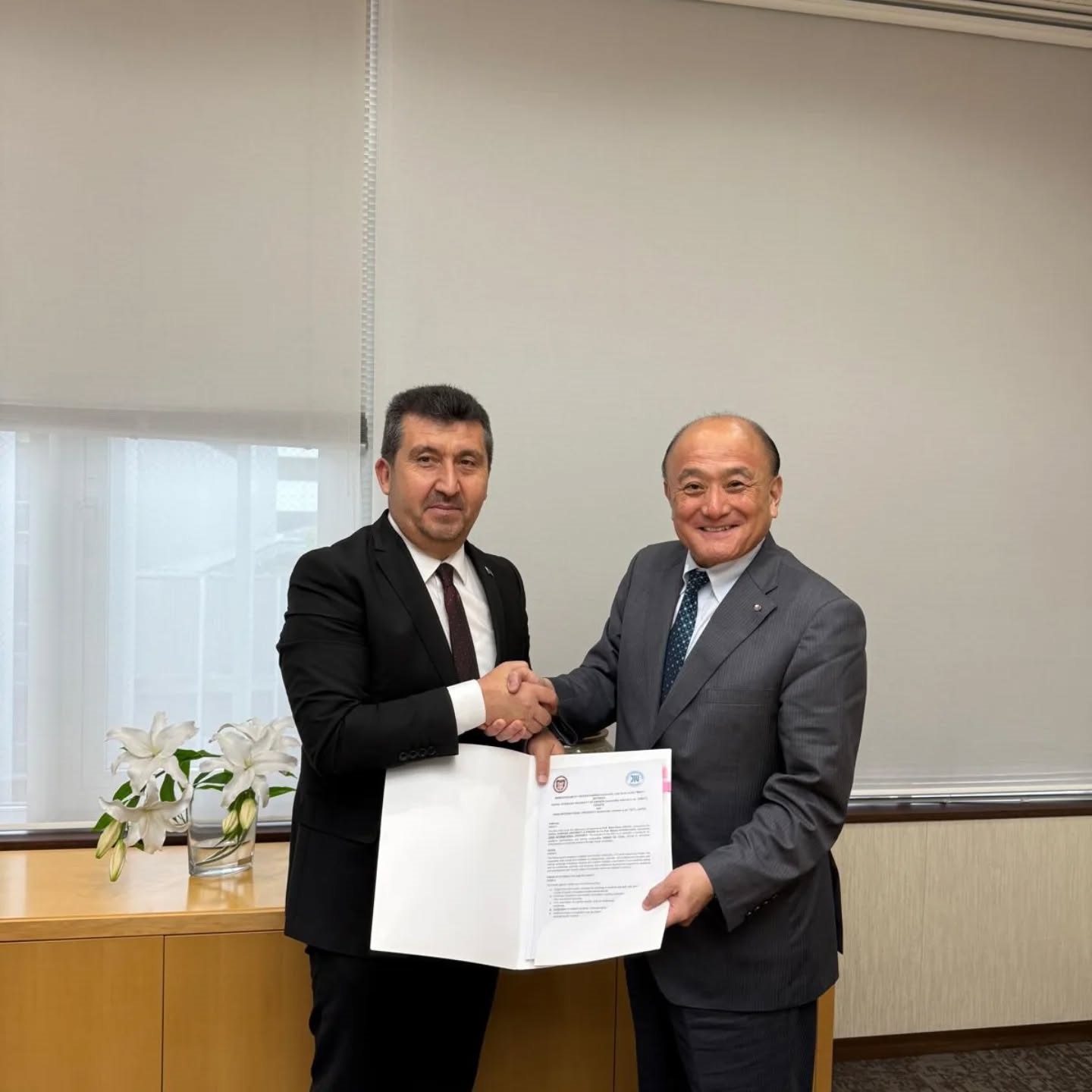 ASBÜ Heyeti Japonya’da: Josai International University ile İş Birliği Protokolü İmzalandı