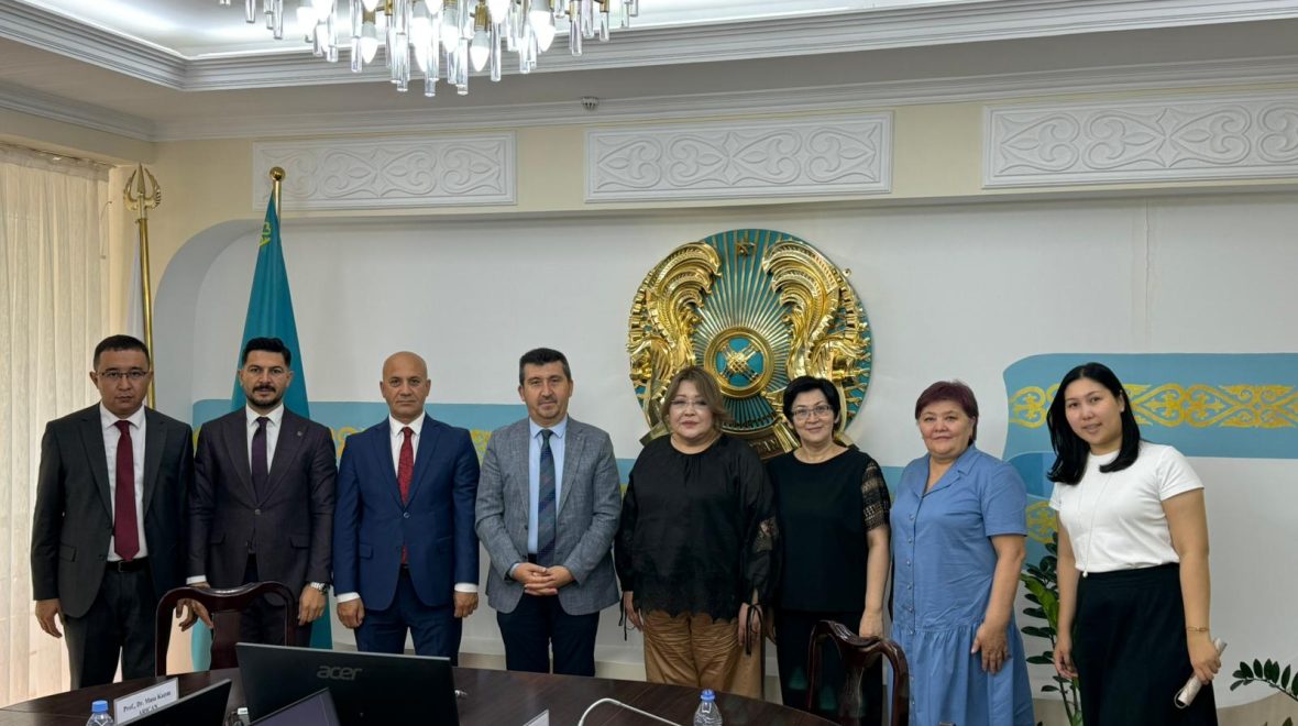 ASBÜ ve Kazak Ablai Khan Üniversitesi Yönetimi Stratejik İş Birliği İçin Bir Araya Geldi