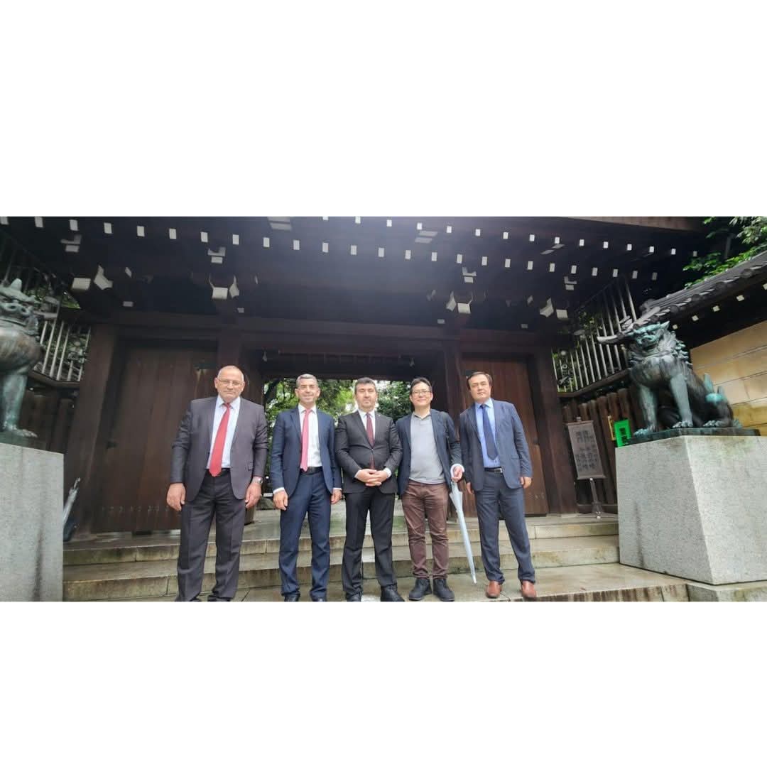 ASBÜ’nün Japonya Temasları Kapsamında Anlamlı Yasukuni Mezarlığı Ziyareti