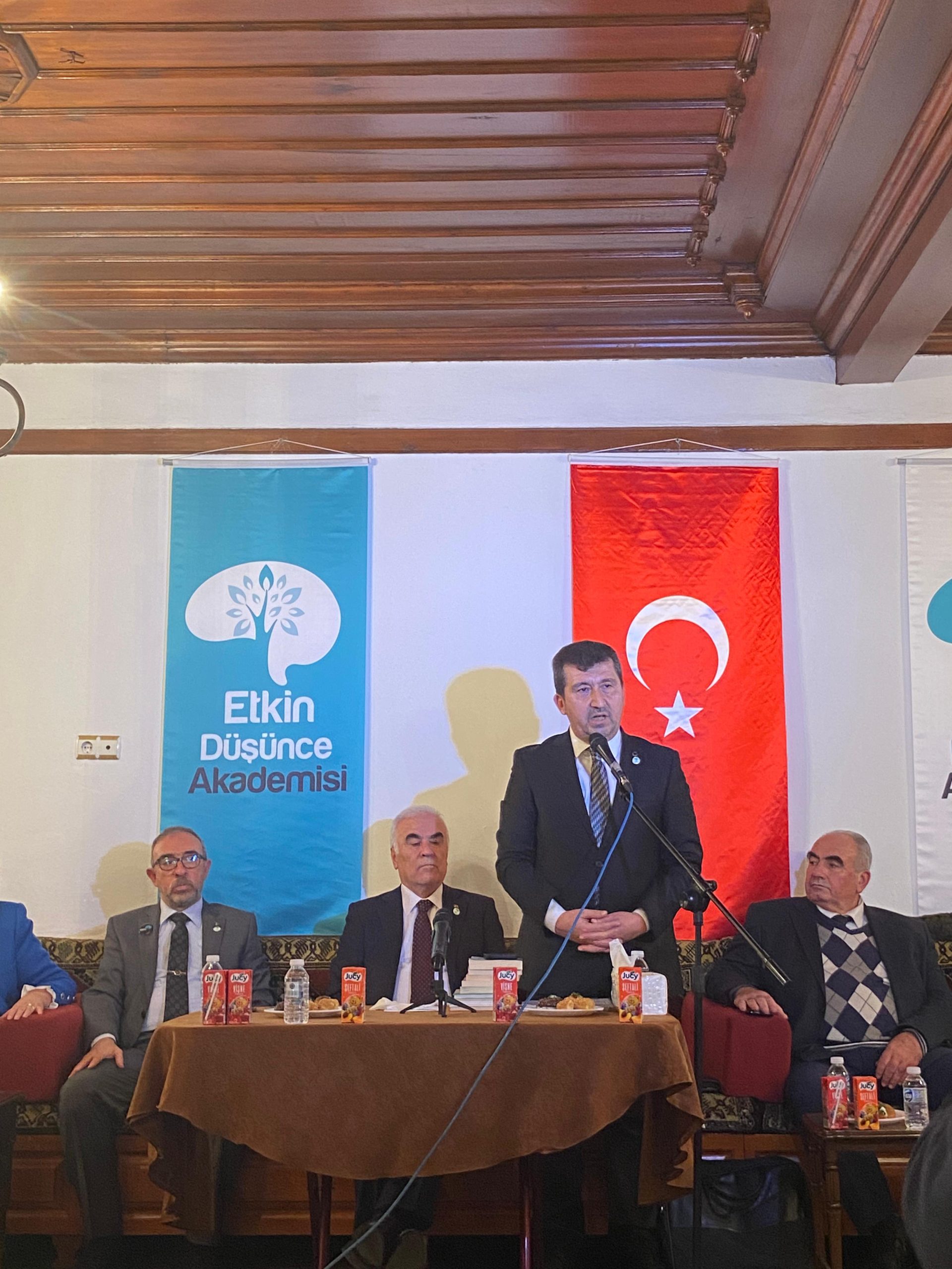“Bilgi Şöleni 2: Atatürk, Mehmet Âkif Ersoy ve Ankara” Paneli Kabakçı Konağı’nda Gerçekleştirildi