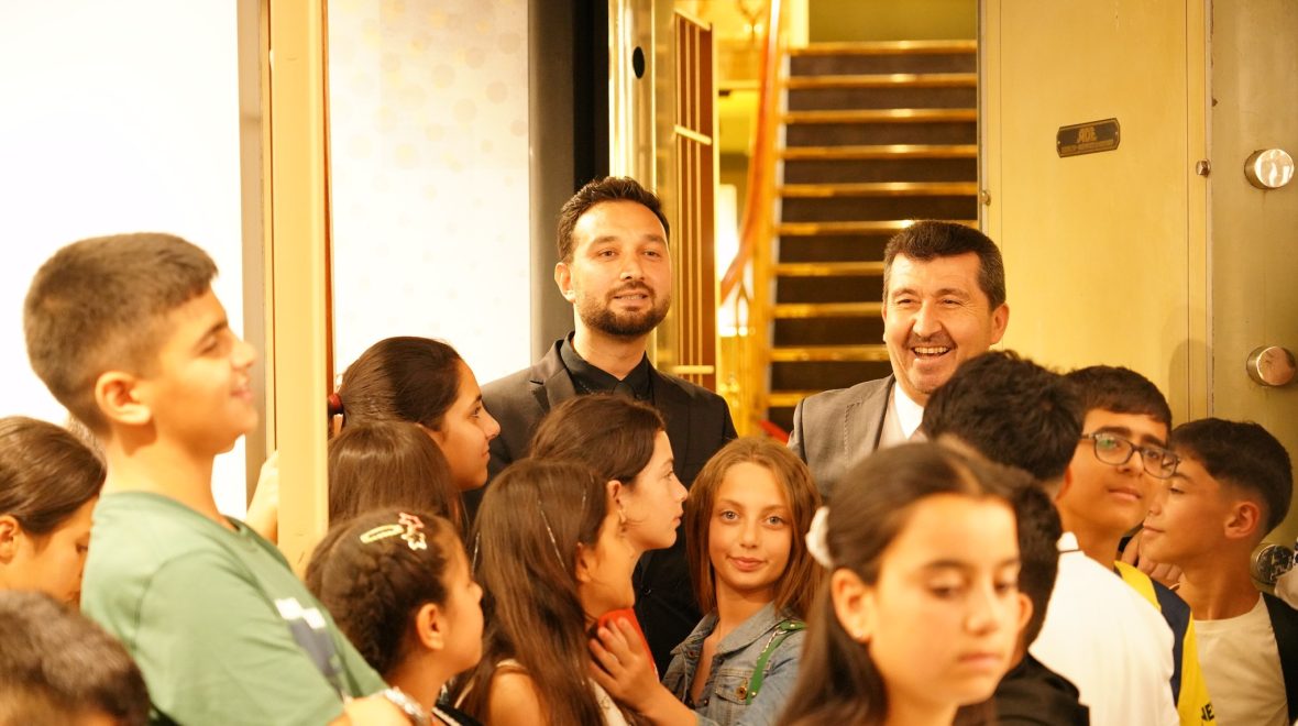 Ceyhan Şehit Ertan Sevim Ortaokulu Öğrencilerinden ASBÜ’ye Ziyaret
