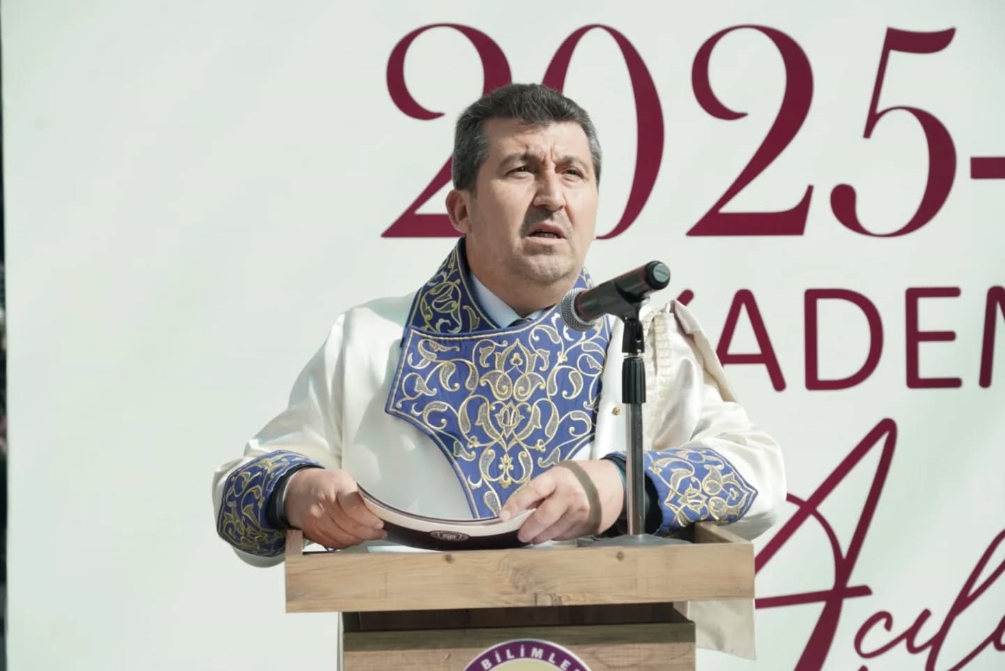 ASBÜ 2025-2026 Akademik Yılı Açılış Töreni Gerçekleştirildi “Gazze’den İnsanlığa: Vicdanın ve Bilimin Ortak Çağrısı”