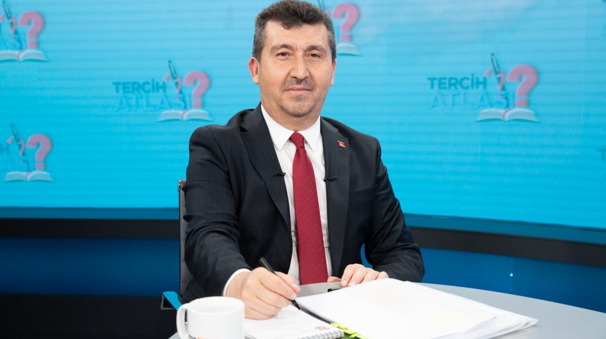 Üniversitemiz Rektörü Prof. Dr. Musa Kâzım Arıcan, TRT AVAZ kanalında yayınlanacak “Tercih Atlası” programına katıldı.