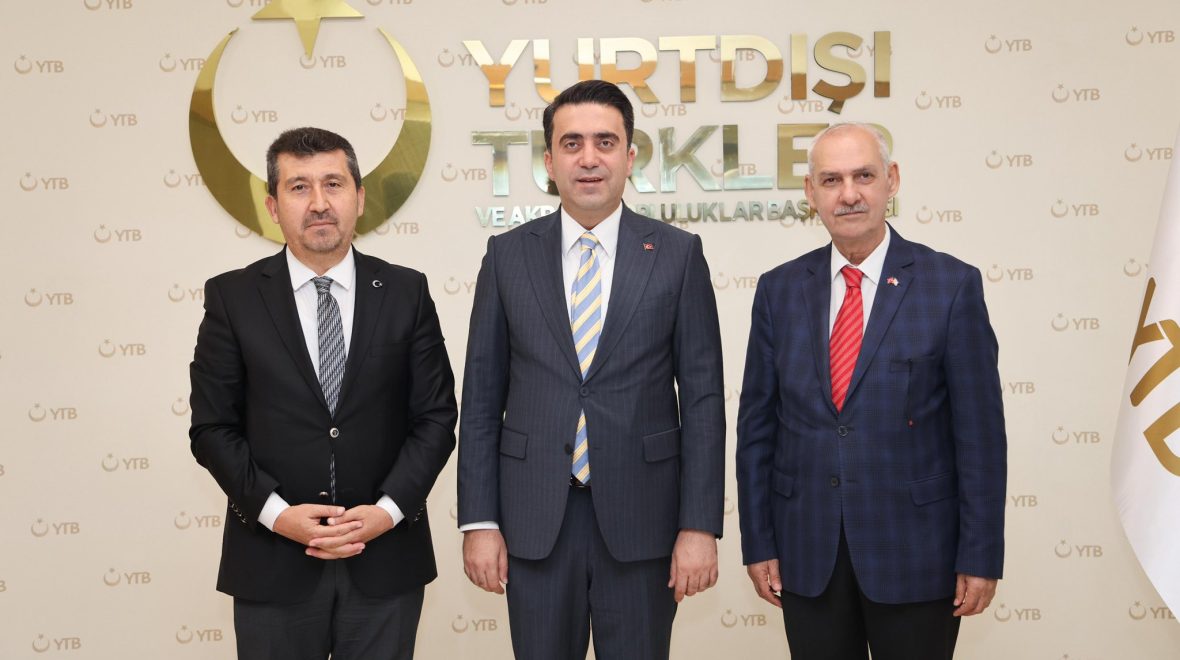 ASBÜ Rektörlerinden YTB Başkanı A. Hadi Turus’a Hayırlı Olsun Ziyareti