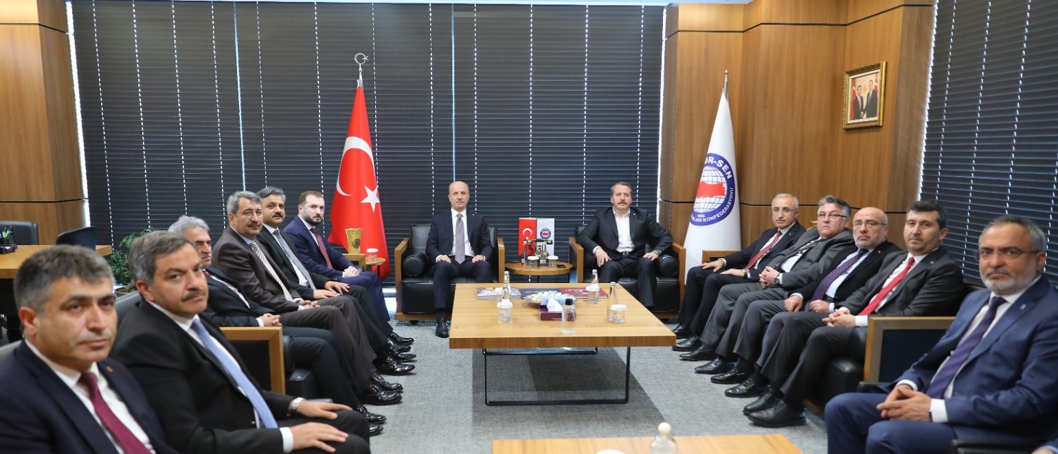 Türkiye’de Yükseköğretimin Yeniden Yapılandırılması: Yenilikler, Sorunlar ve Çözüm Önerileri Uluslararası Kongresi