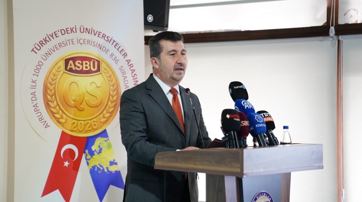 ASBÜ’de “Bölgesel Krizler ve Türkiye” Söyleşisi: Küresel Dönüşüm ve Güç Dengeleri Akademik Zeminde Ele Alındı