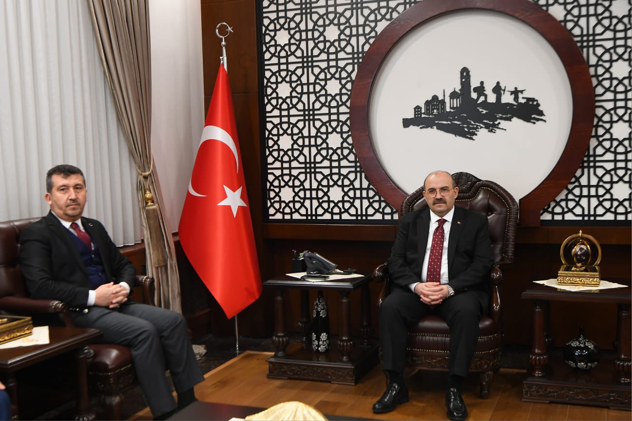 Balıkesir Valisi Ustaoğlu’na Ziyaret