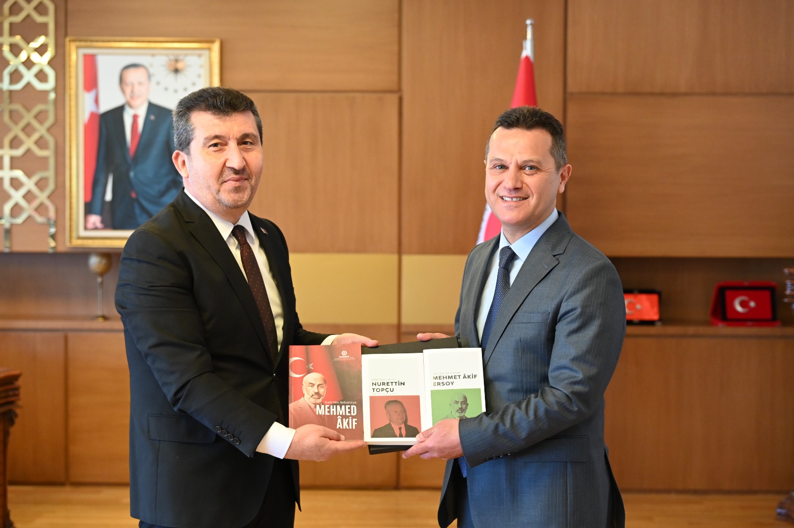 ASBÜ Rektörü Prof. Dr. Arıcan’dan, Kastamonu Üniversitesi Rektörü Prof. Dr. Topal’a Ziyaret
