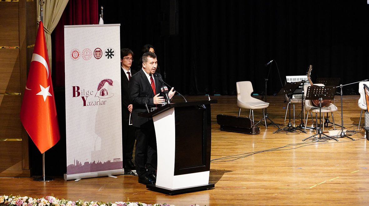 Geleceğin Çınarları Yetişiyor: “Bilge Yazarlar Projesinin 5. Yıl Kapanış Programı’’ Gerçekleştirildi
