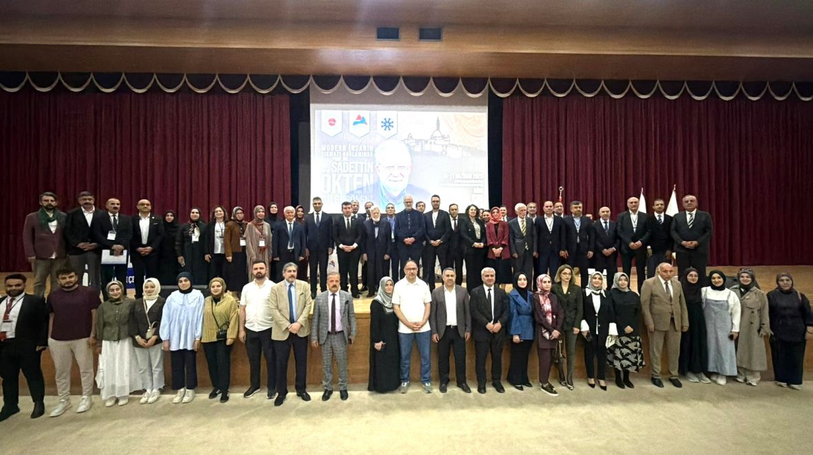 Düşünce ve Medeniyet Zirvesi Ağrı’da Gerçekleşti: “Prof. Dr. Sadettin Ökten Bilgi Şöleni”