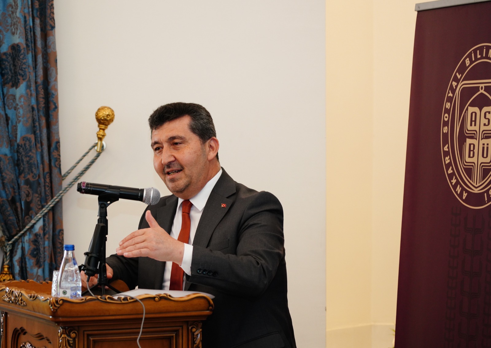 ASBÜ Sosyal Araştırmalar ve Yenilik Enstitüsü Sosyal Araştırma Projeleri 2026 Yılı Teklif Çağrısı Bilgilendirme Toplantısı