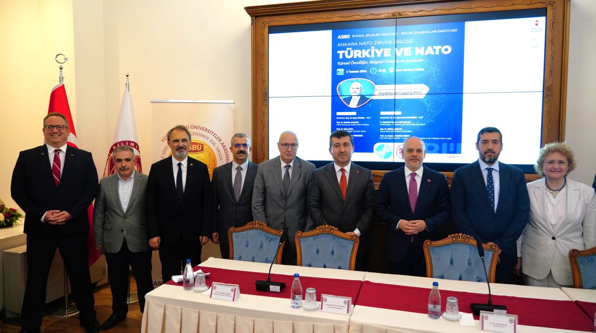 ASBÜ’de Ankara Zirvesi Öncesi Türkiye ve NATO Paneli Düzenlendi
