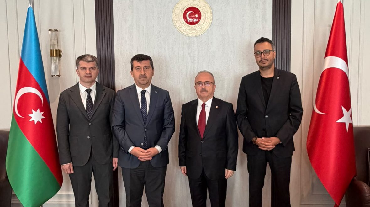 Bakü’de Akademik ve Kültürel Diplomasi Buluşması: ASBÜ ve TYB Heyeti Büyükelçi Prof. Dr. Birol Akgün ile Bir Araya Geldi