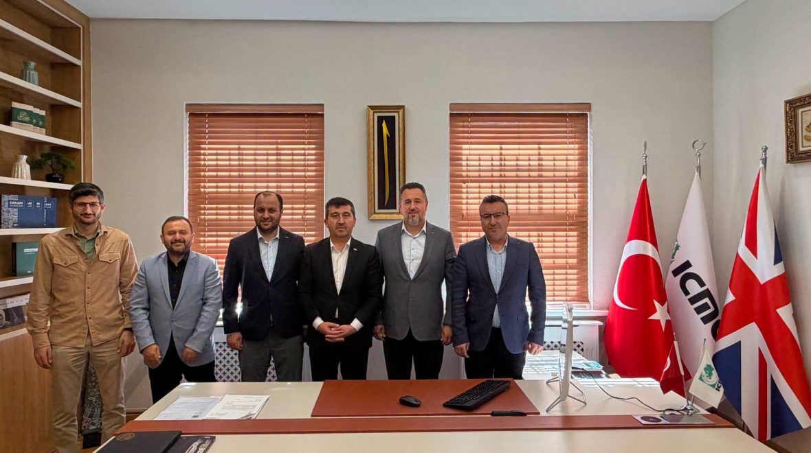 ASBÜ Heyetinden İngiltere’de Türk Diasporasının Önde Gelen Sivil Toplum Kuruluşuna Ziyaret