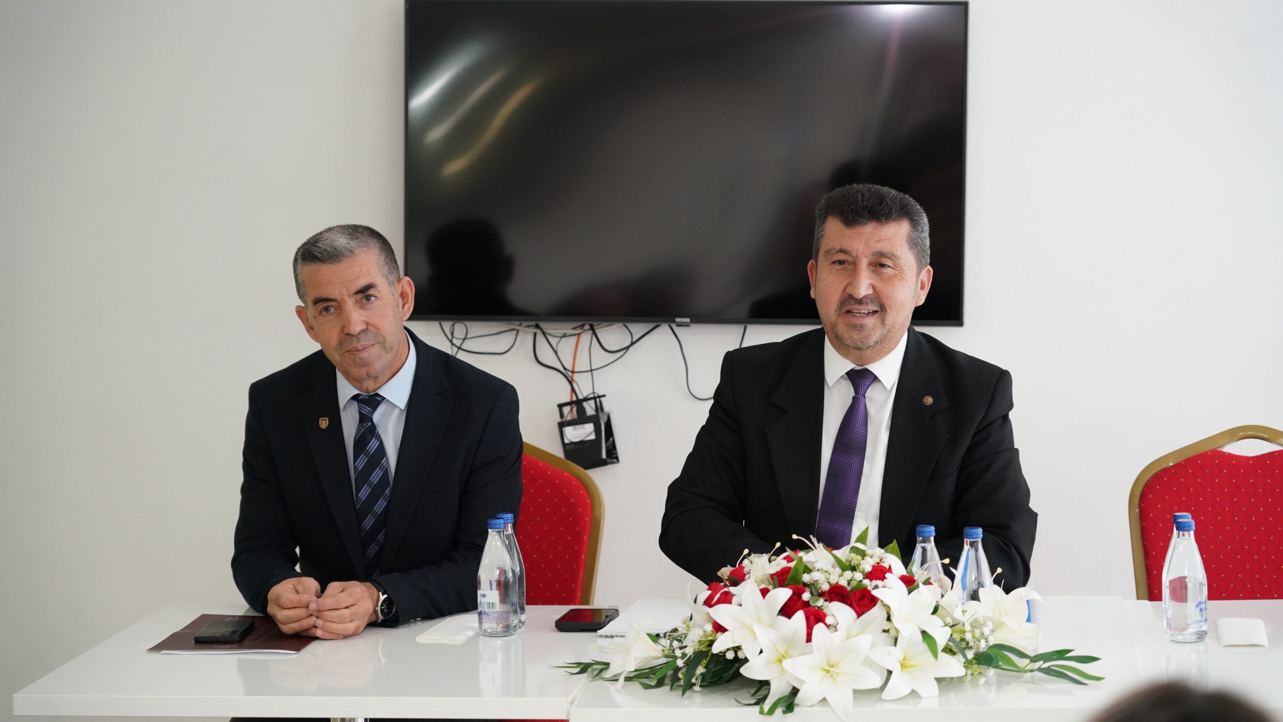 ASBÜ Yabancı Diller Fakültesinde 2026-2027 Eğitim-Öğretim Yılı Akademik Genel Kurul Toplantısı Yapıldı