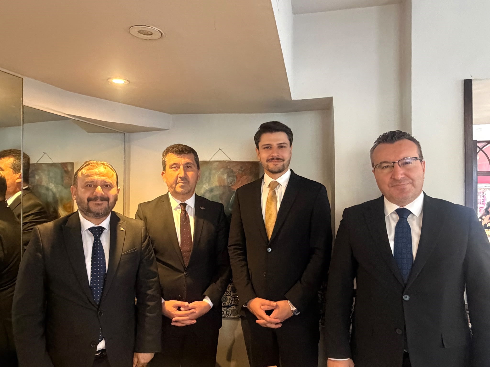 ASBÜ’den Londra’da Ekonomi, İslam Ekonomisi ve Akademik İş Birliği Gündemli Temas