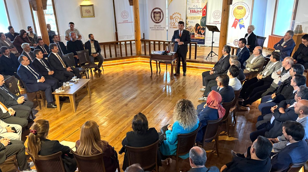“Öğretmenle Başlayan Hikâye” Buluşmalarında Güçlü Okul Kültürü Ele Alındı