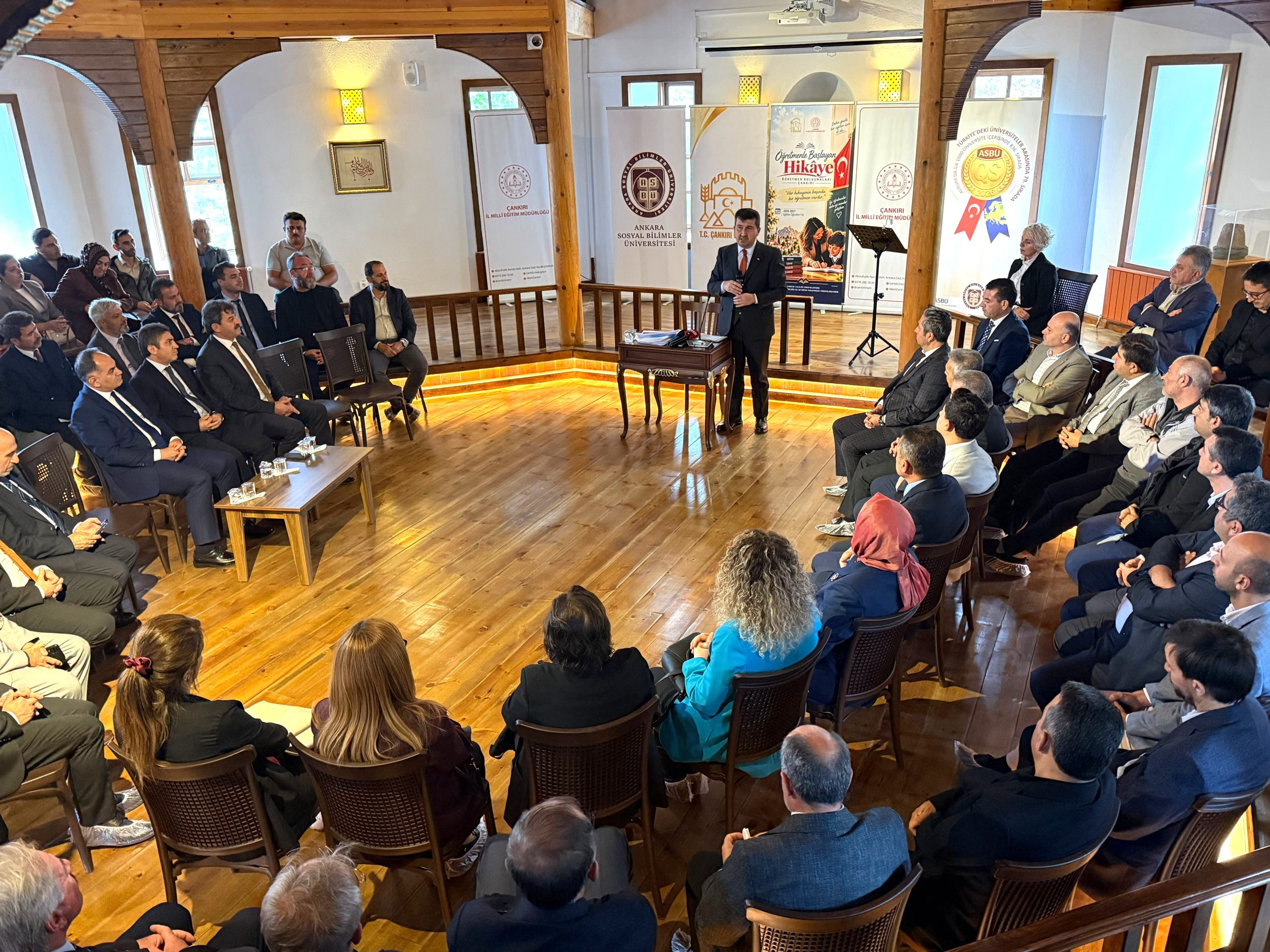 “Öğretmenle Başlayan Hikâye” Buluşmalarında Güçlü Okul Kültürü Ele Alındı
