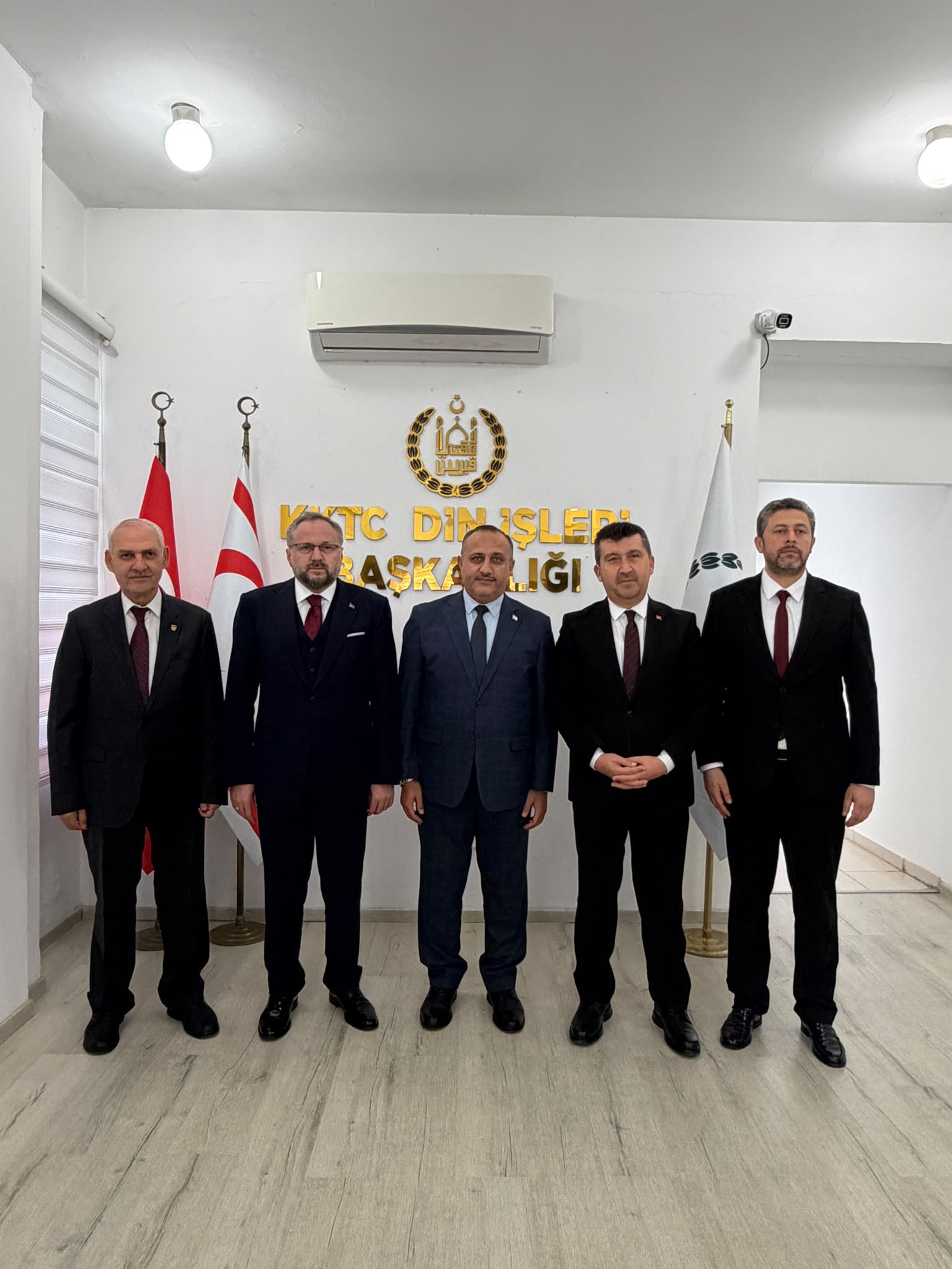 ASBÜ ve Yunus Emre Enstitüsü Heyetinden KKTC Din İşleri Başkanı Hakan Moral’a Ziyaret